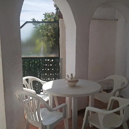 Port La Sardana Empuriarent Apartmán *