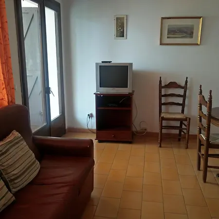 Port La Sardana Empuriarent Apartmán *