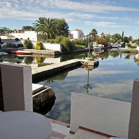 Port La Sardana Empuriarent * Empuriabrava